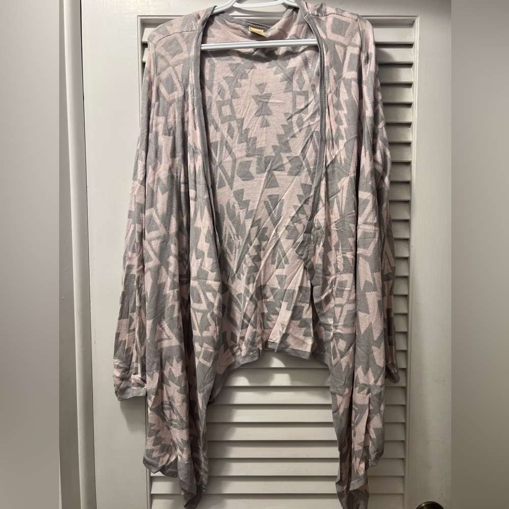 Faded Glory Light Gray & Pink Aztec Printed Long Sleeve Cardigan